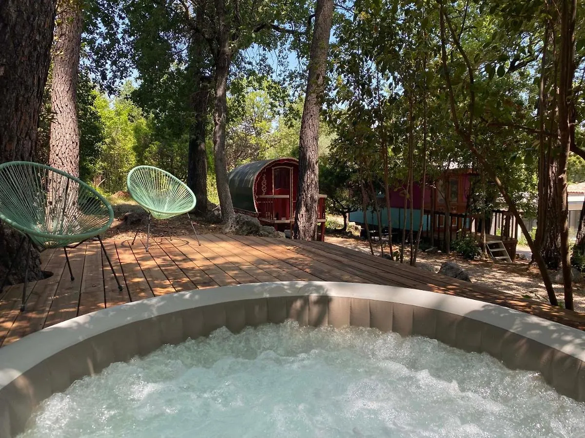 Les Roulottes De Bayama - Logement Insolite Avec Jacuzzi Mougins Lodge