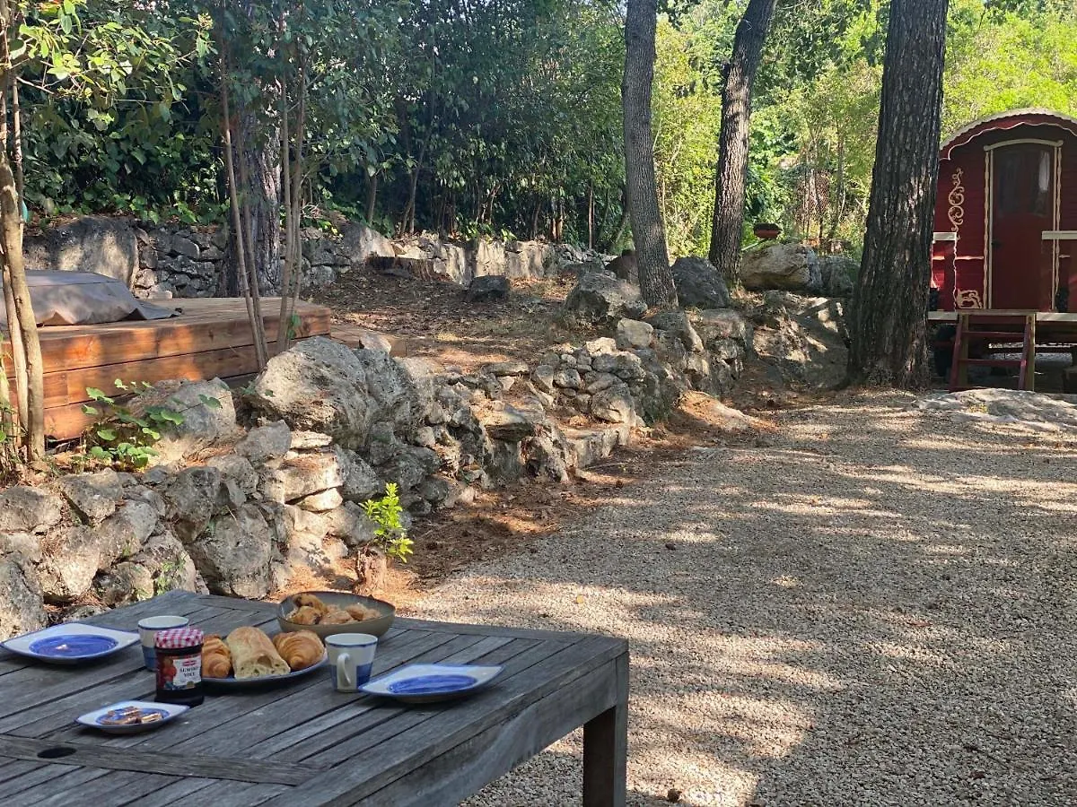 Lodge Les Roulottes De Bayama - Logement Insolite Avec Jacuzzi Mougins